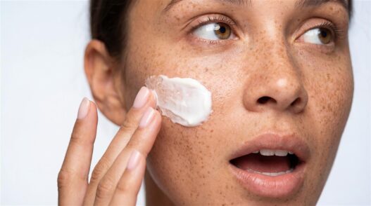 In a beauty industry often filled with complicated routines and overwhelming product choices, KraveBeauty stands out with a refreshing philosophy: listen to your skin. Built on simplicity, sustainability, and effectiveness, the brand has quickly gained a loyal following among those seeking mindful, results-driven skincare.